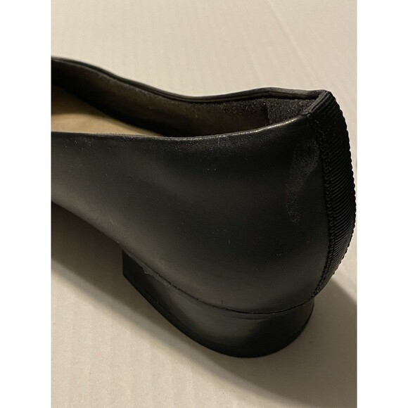 Clarks Collection Juliet Monte  Size 8 Black Leather Ballet Flat Shoes Flats - Picture 2 of 12